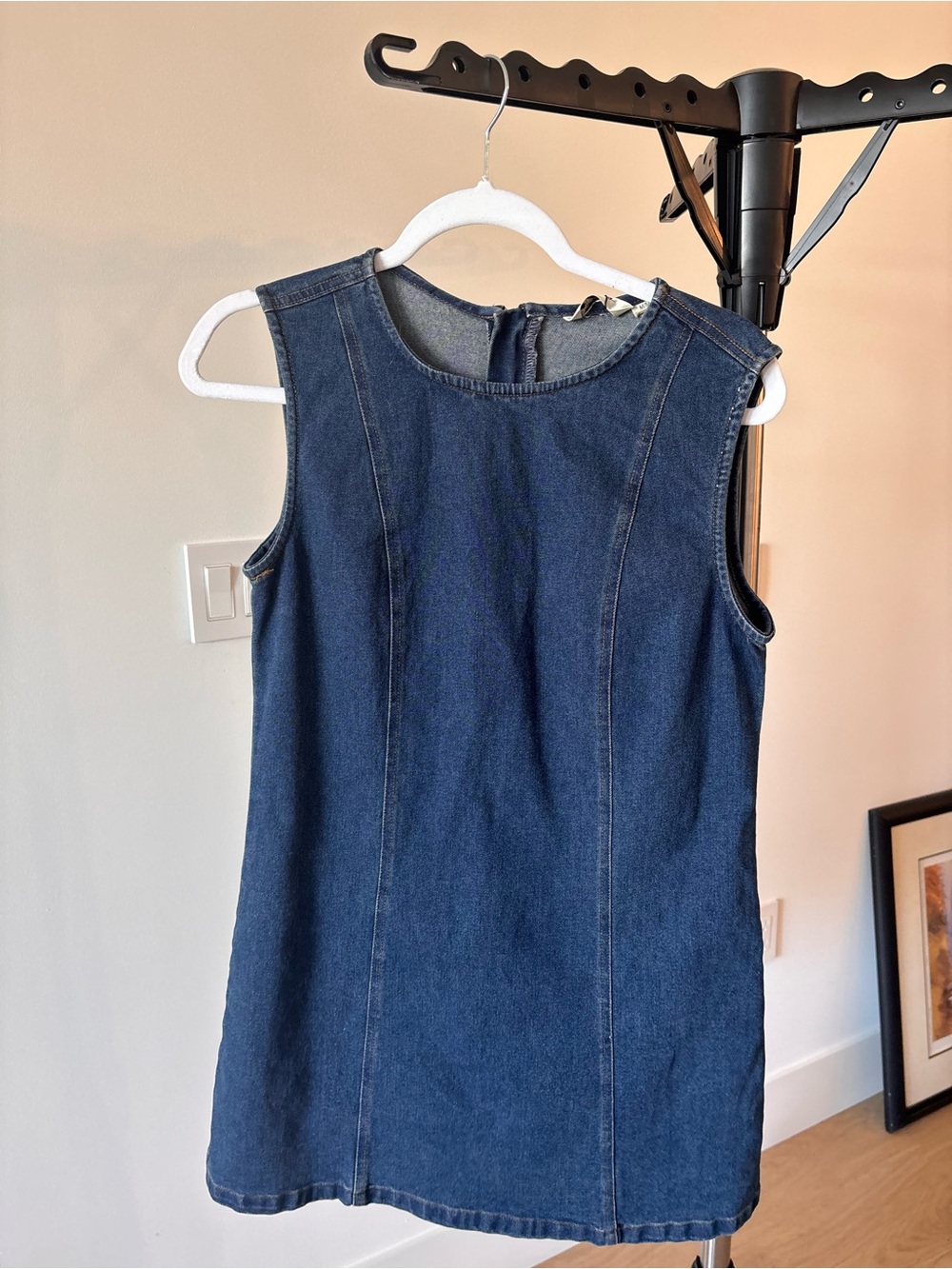 Classic Sleeveless Denim Shift Dress - Dark Blue
